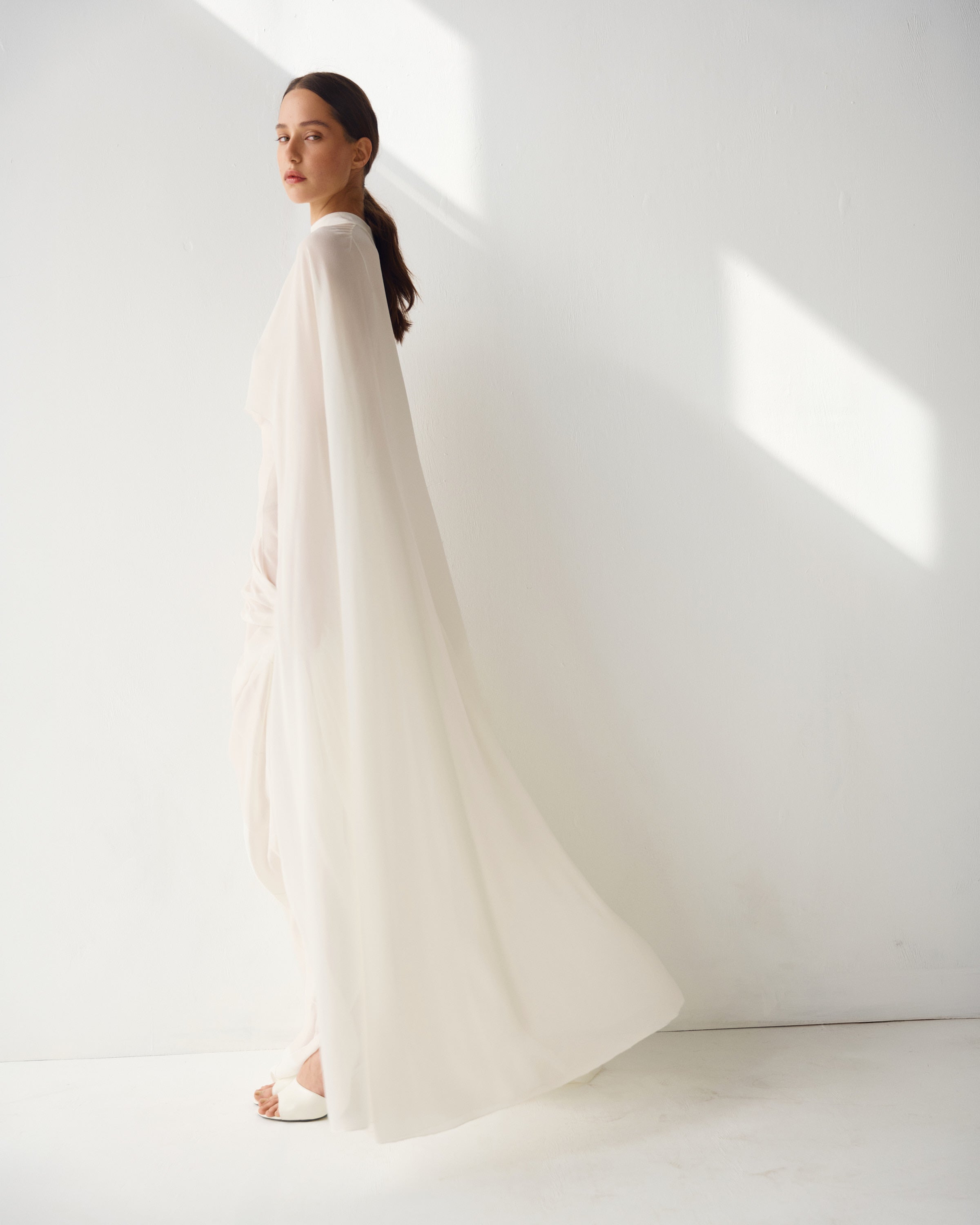 PATRIZZIA CHIFFON CAPE