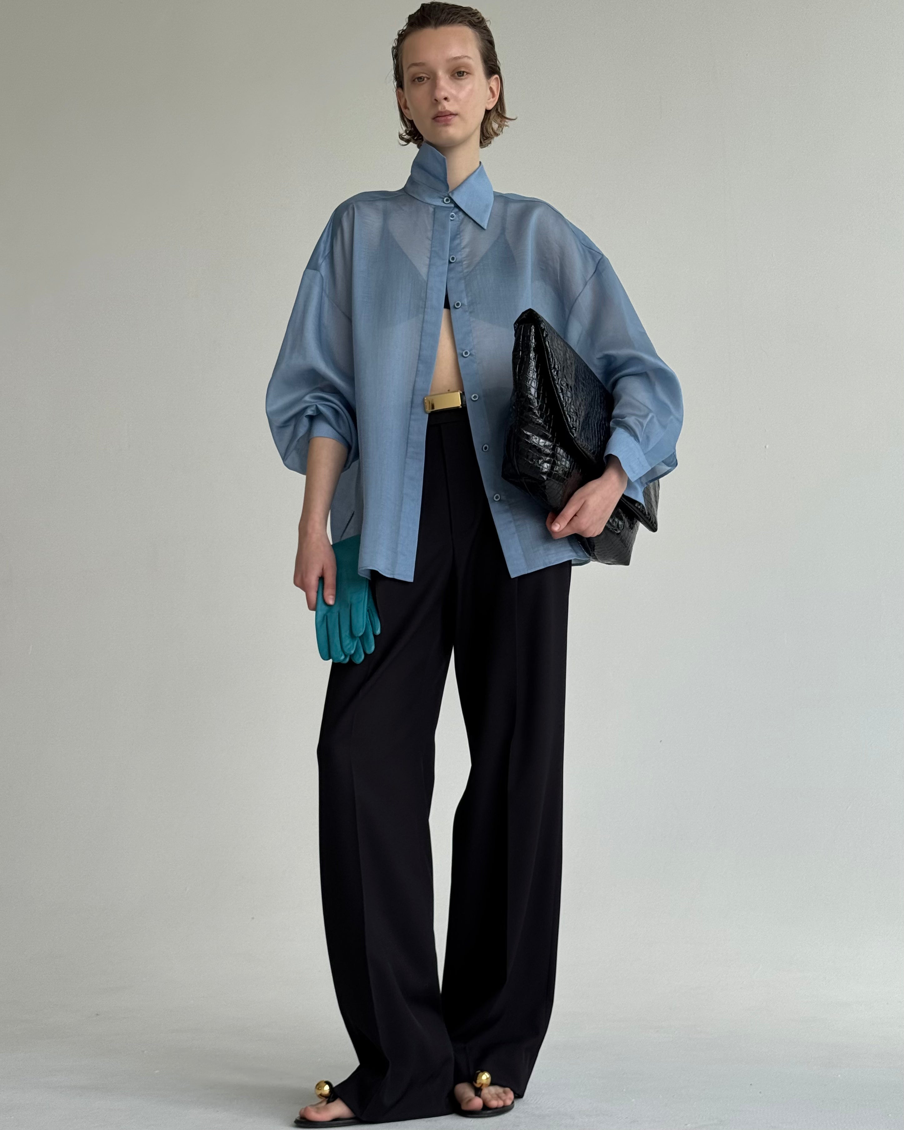 MUSLIN BLUE BLOUSE
