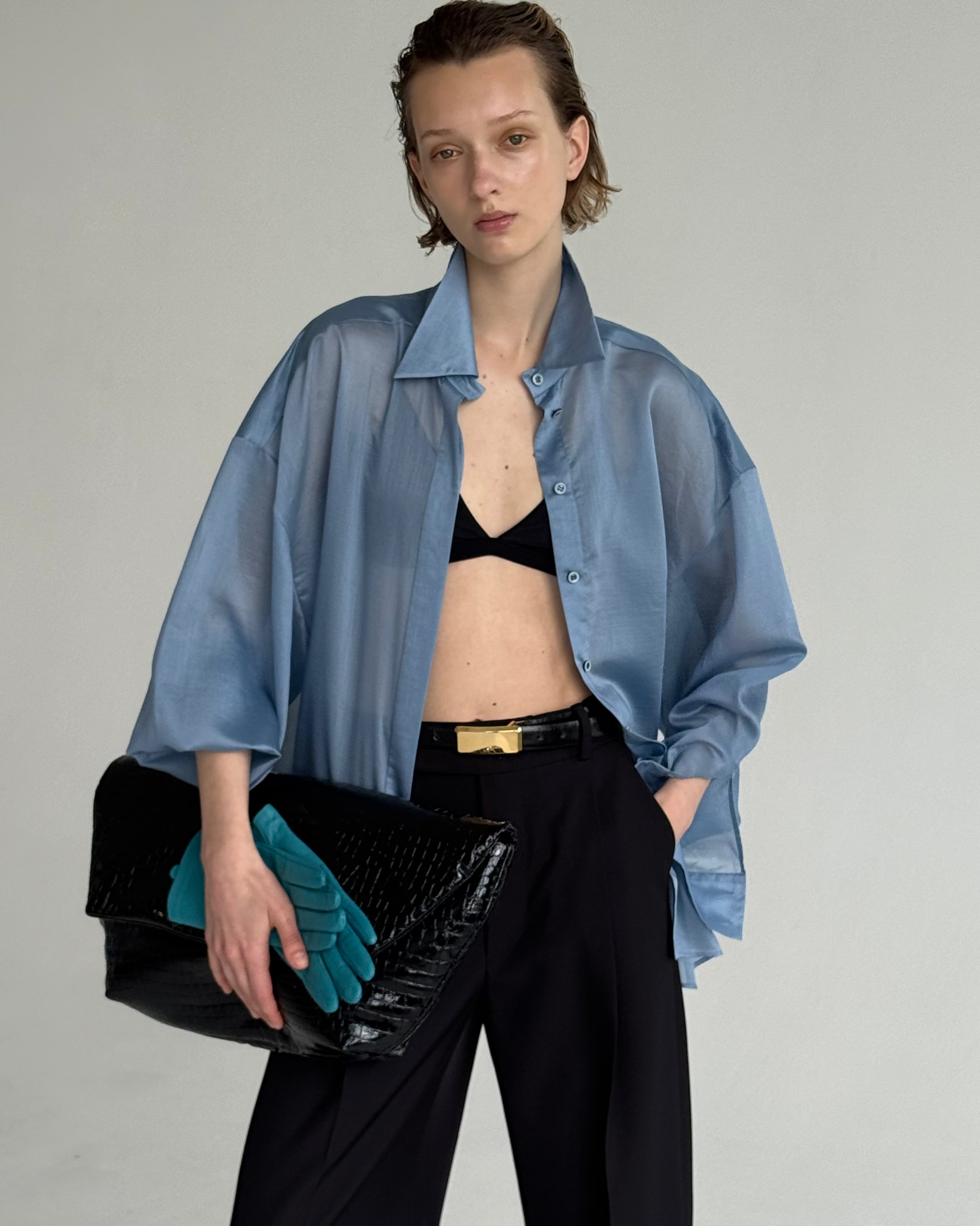 MUSLIN BLUE BLOUSE