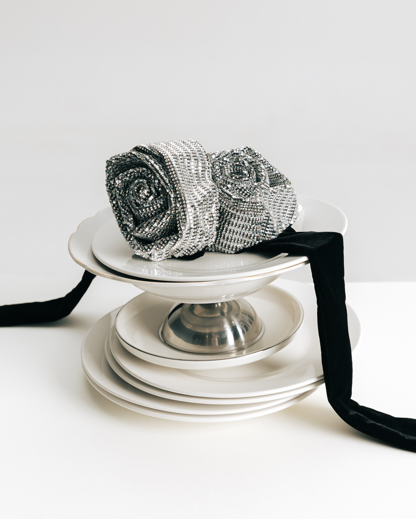 DIAMOND FLORAL BELT / CHOKER