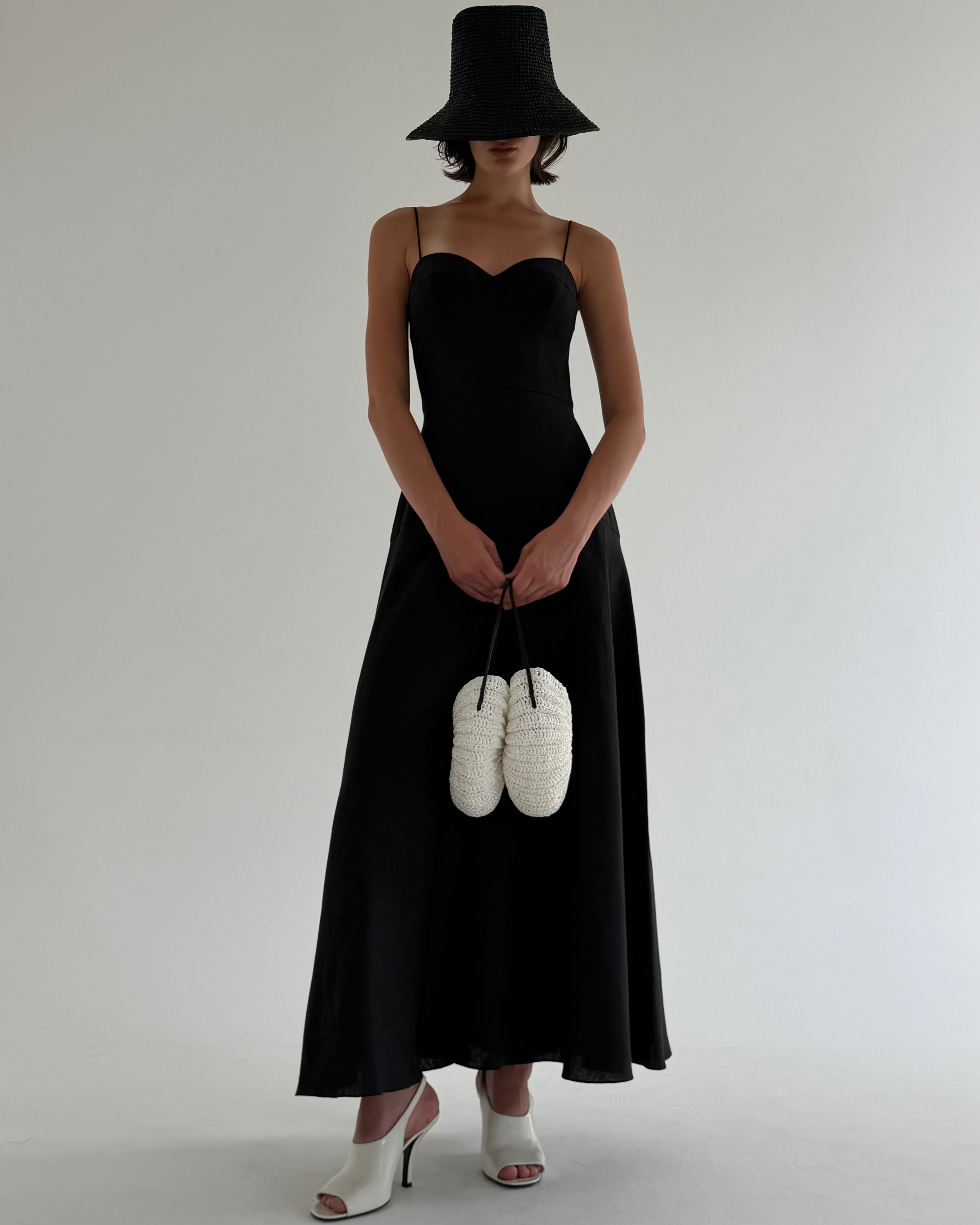 SANDY BLACK DRESS