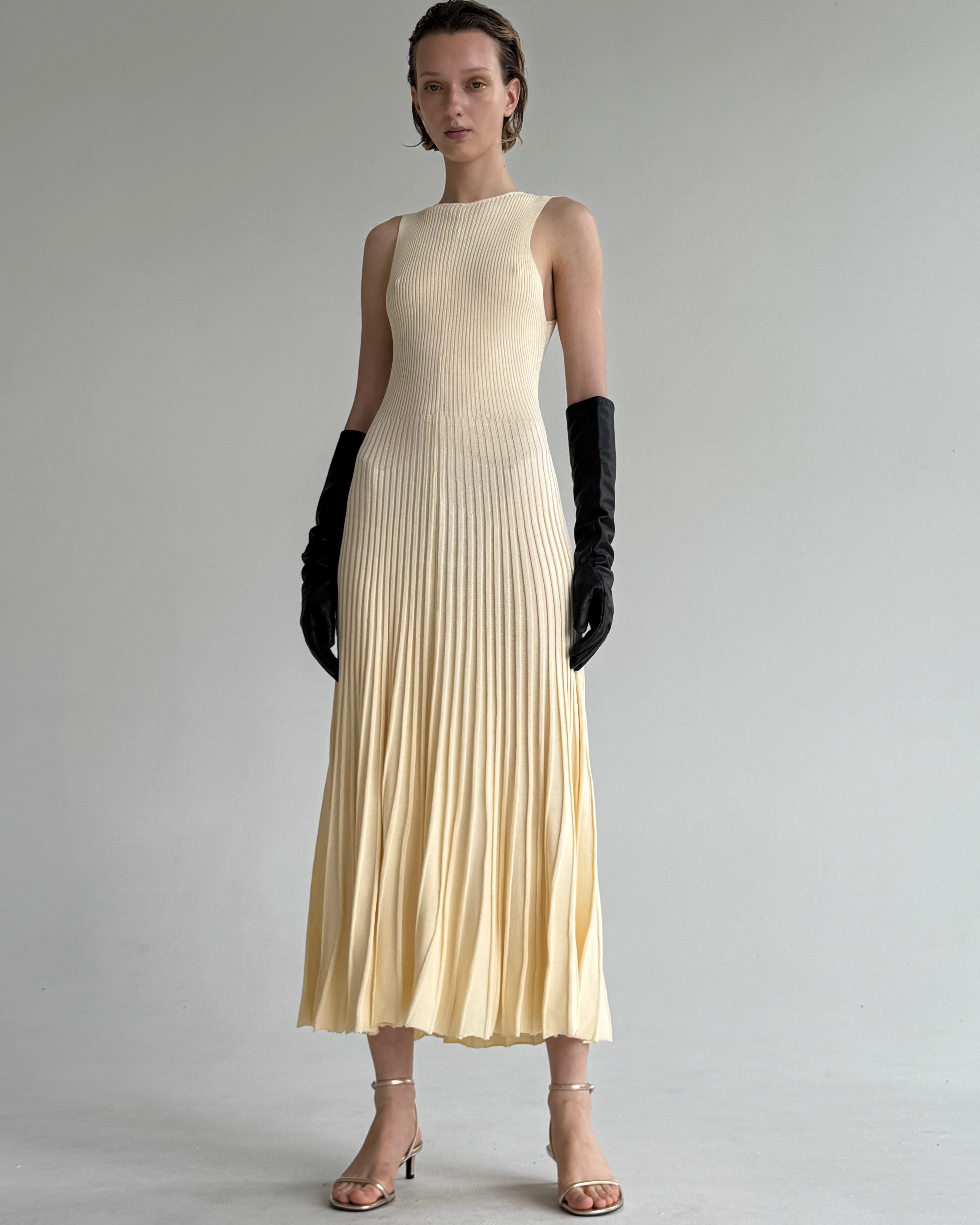 AMANDA DRESS