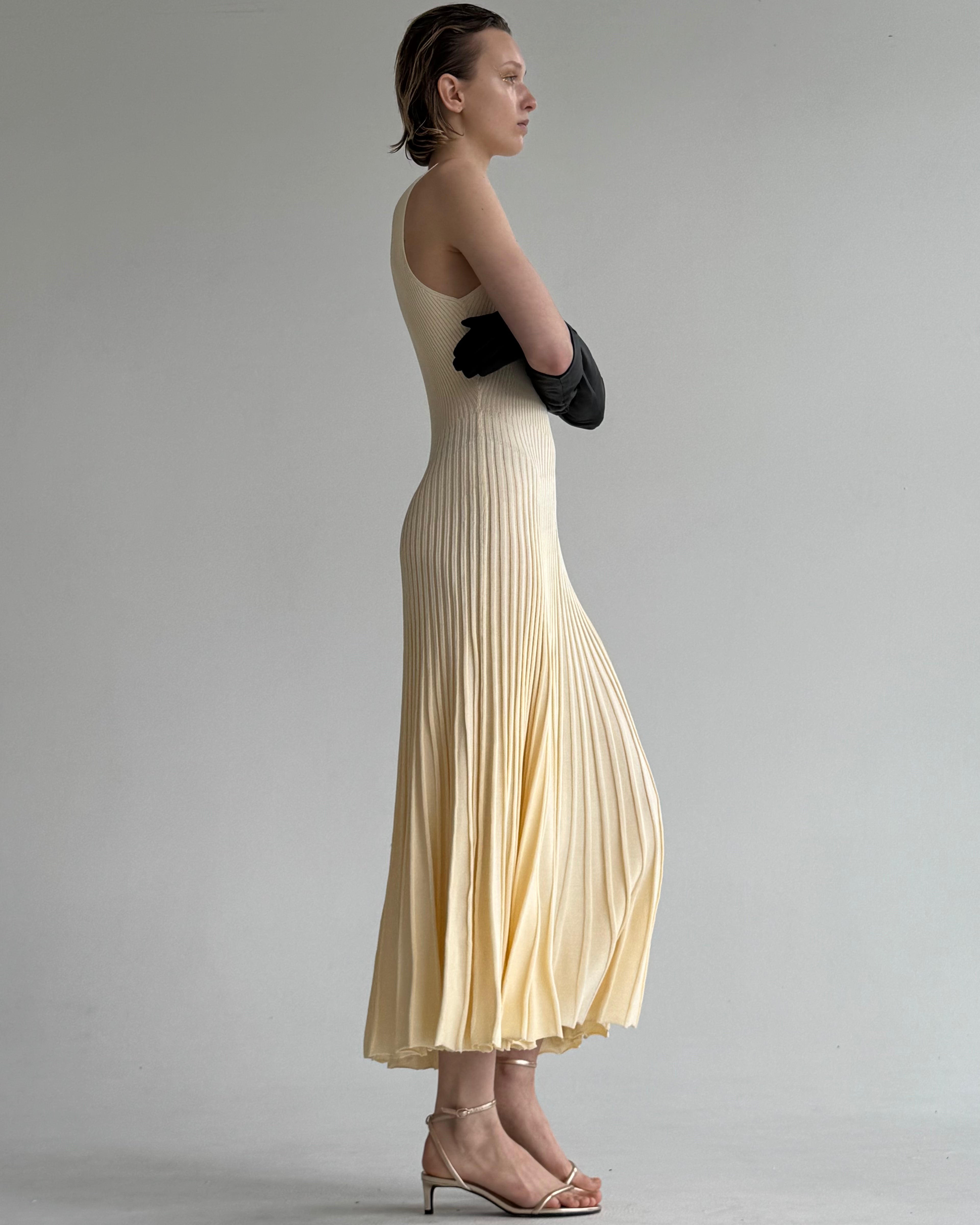 AMANDA DRESS