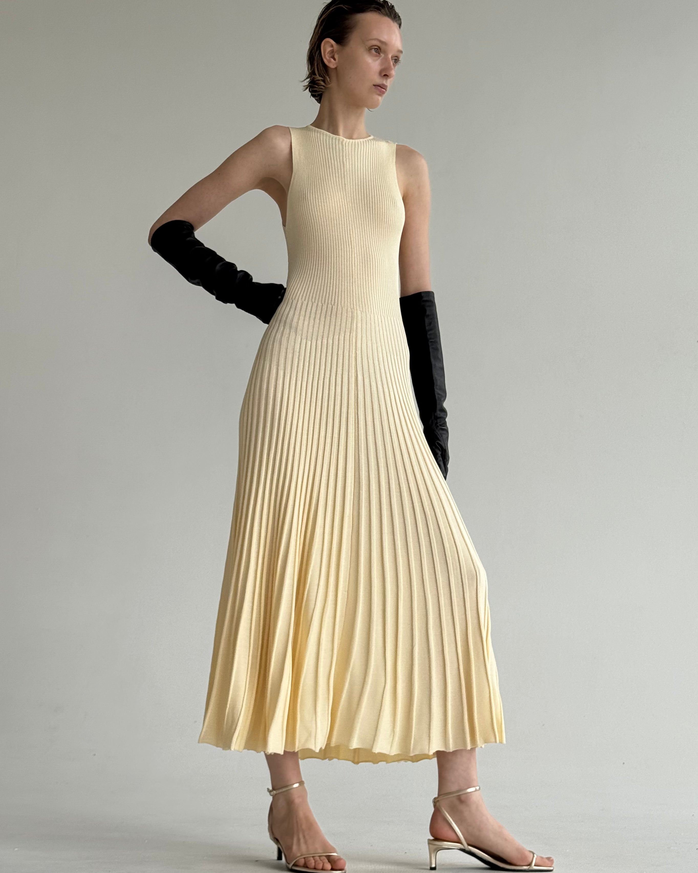 AMANDA DRESS