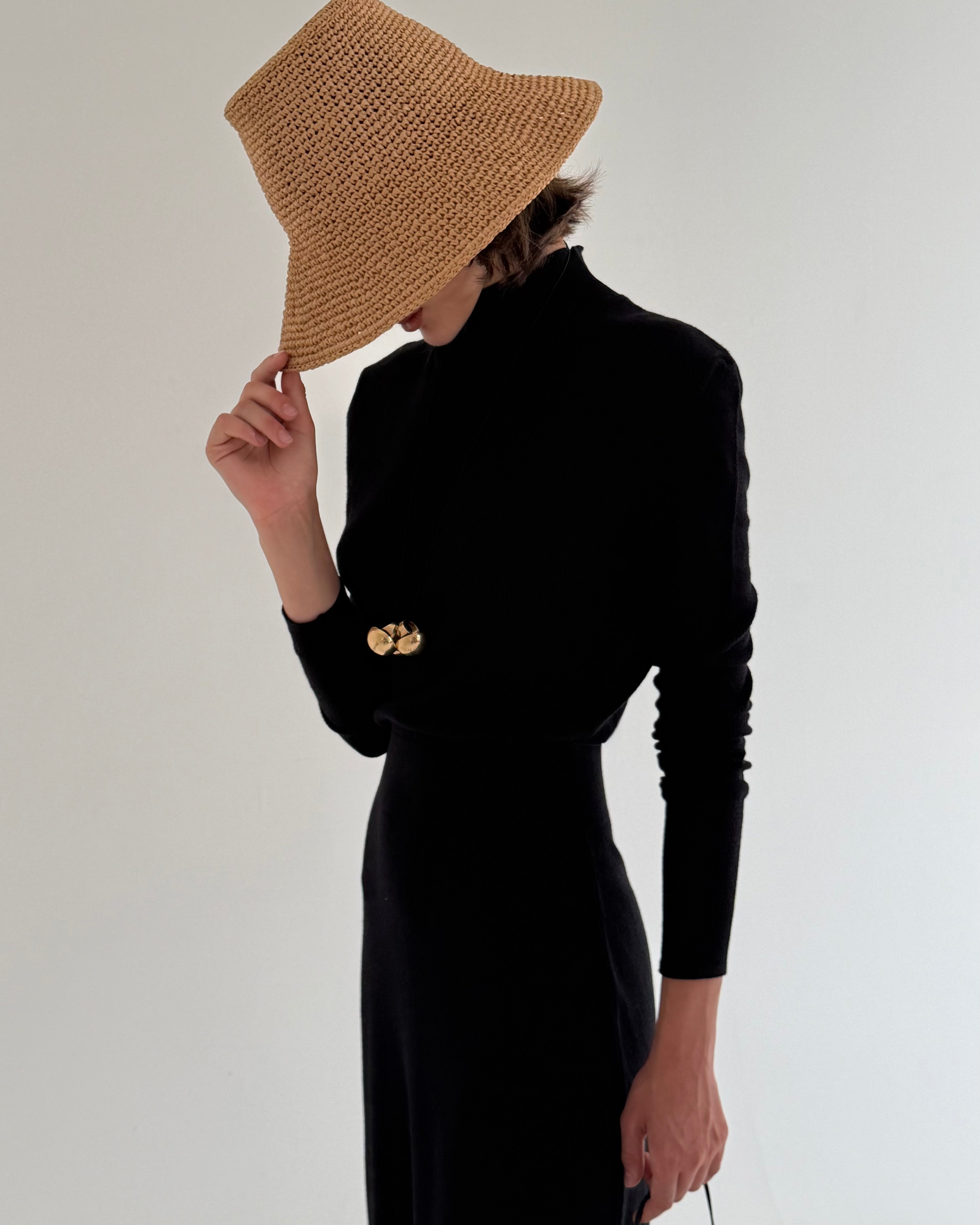 SUMMER BEIGE HAT