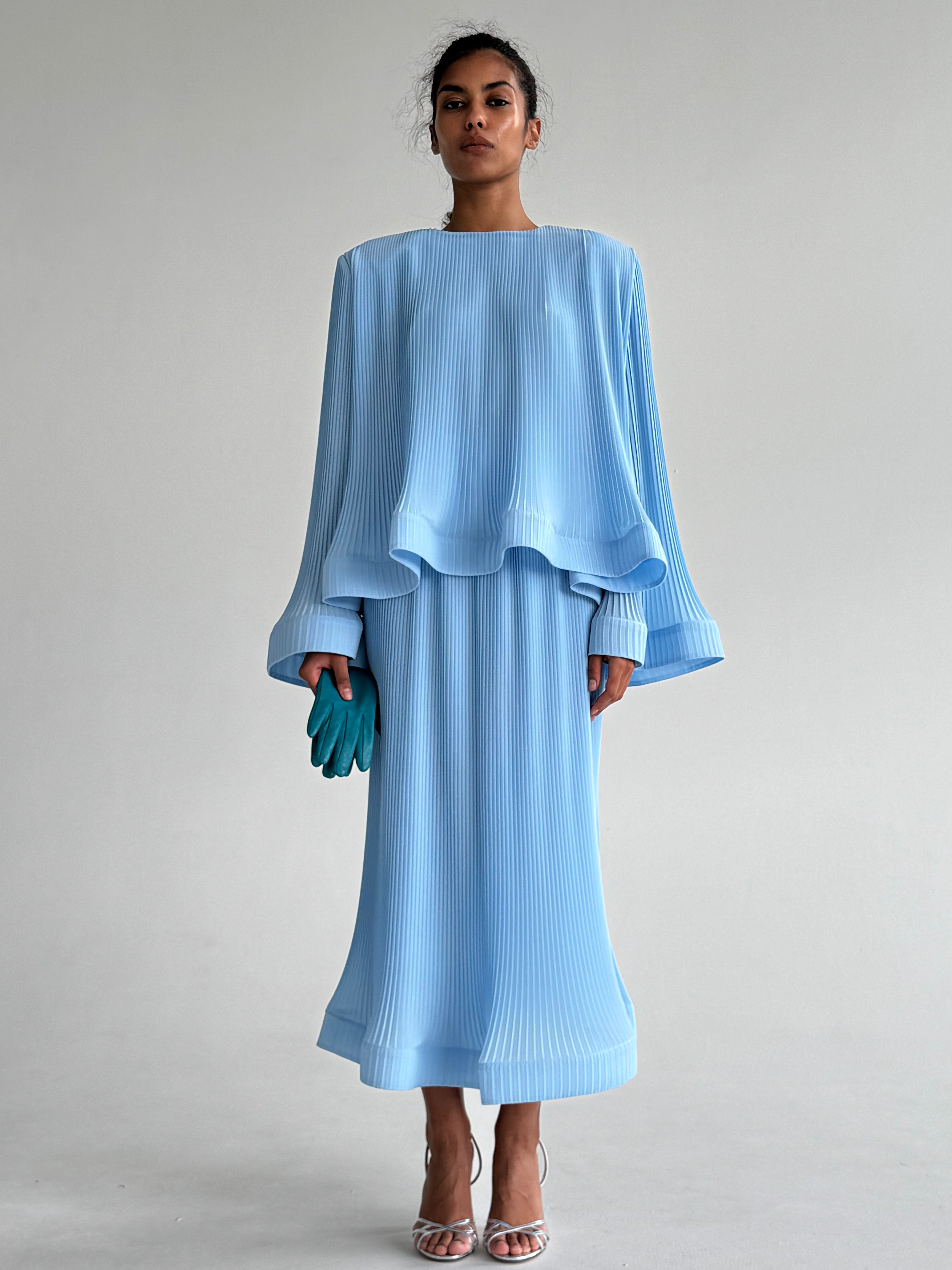 FREYA PLEATED SET
