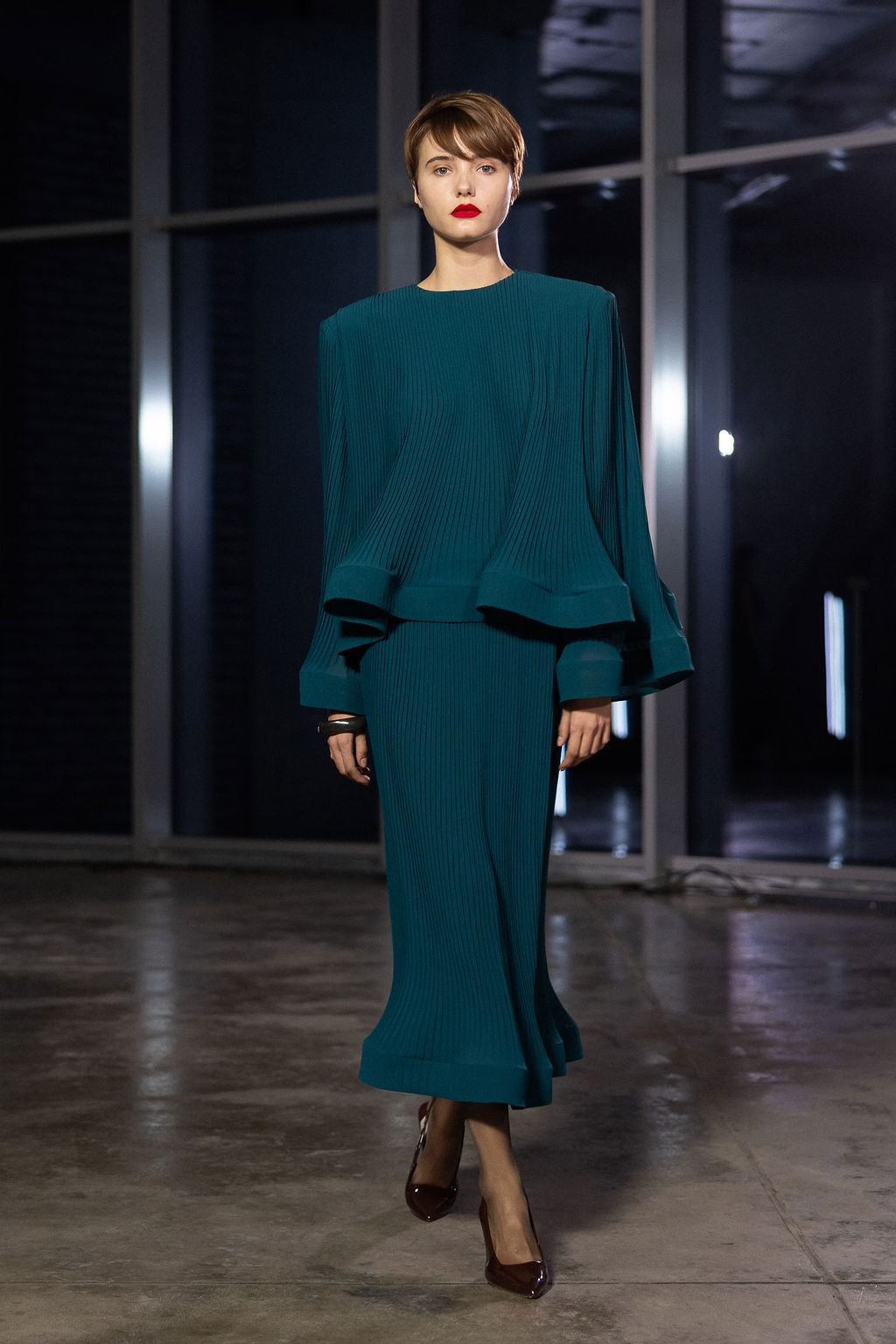 FREYA PLEATED SET
