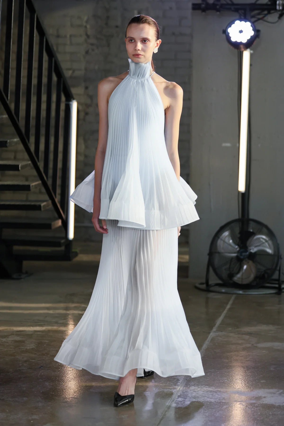 EVELYN PLEATED SET
