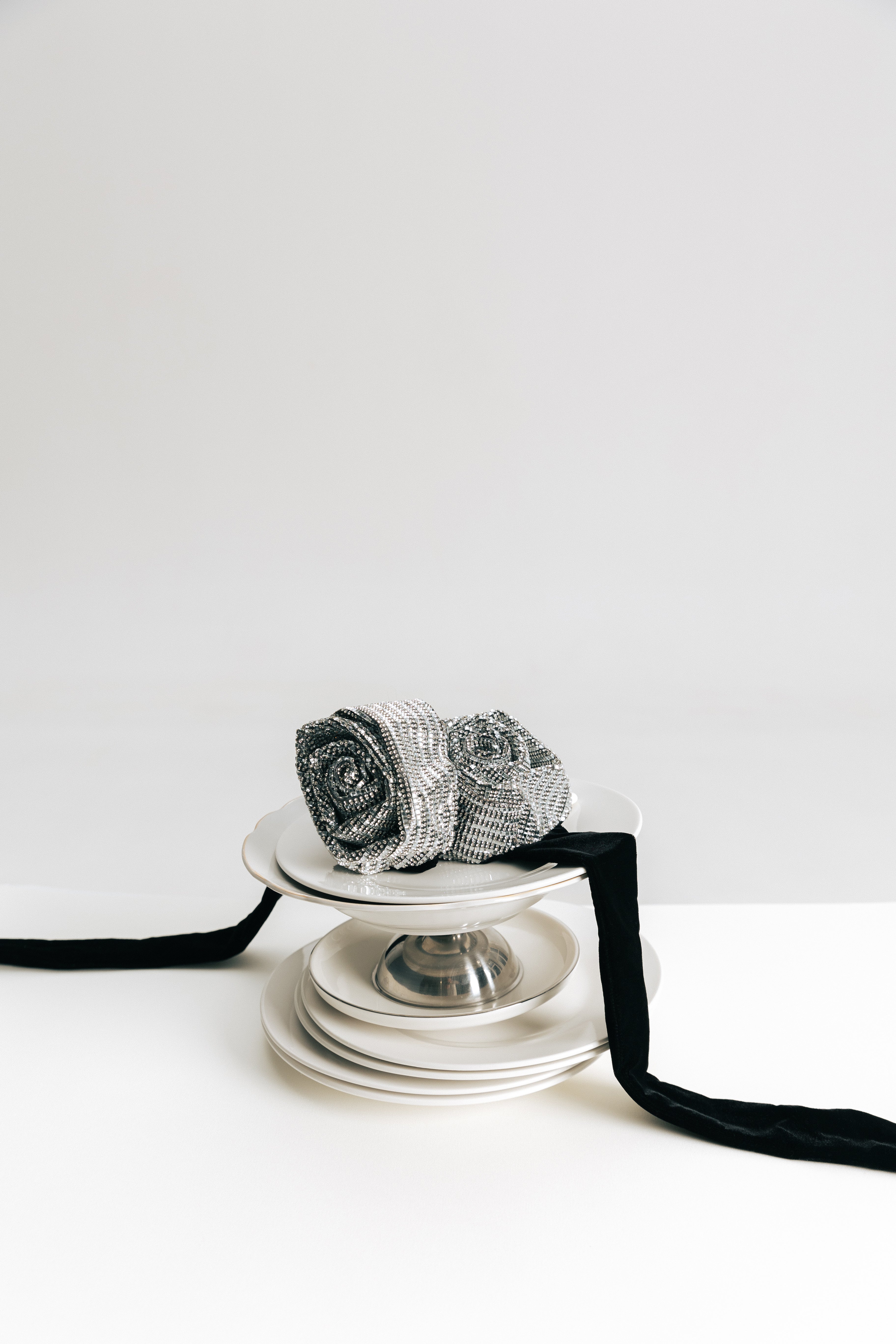 DIAMOND FLORAL BELT / CHOKER