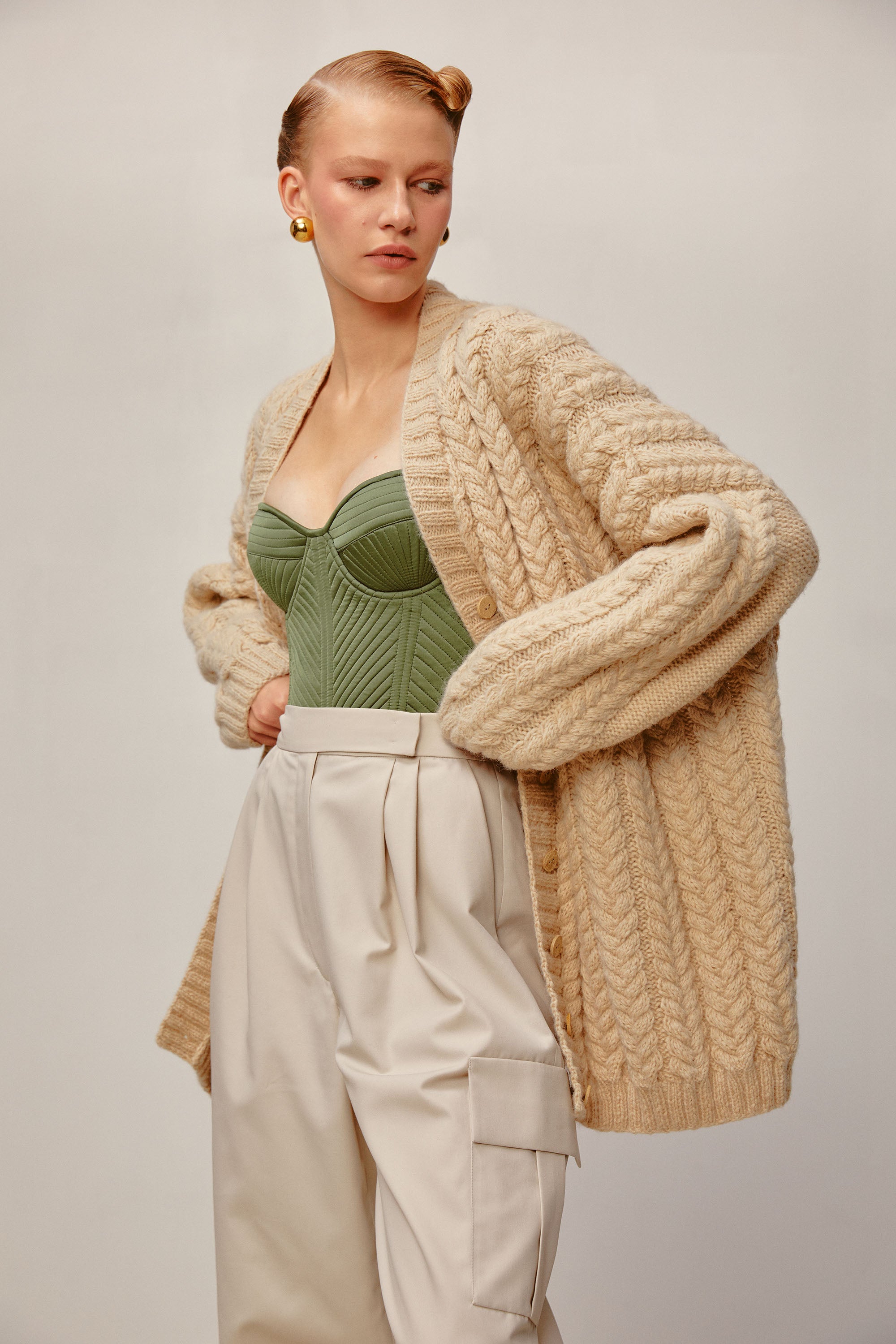 NEONELLA WOOL CABLE KNIT CARDIGAN