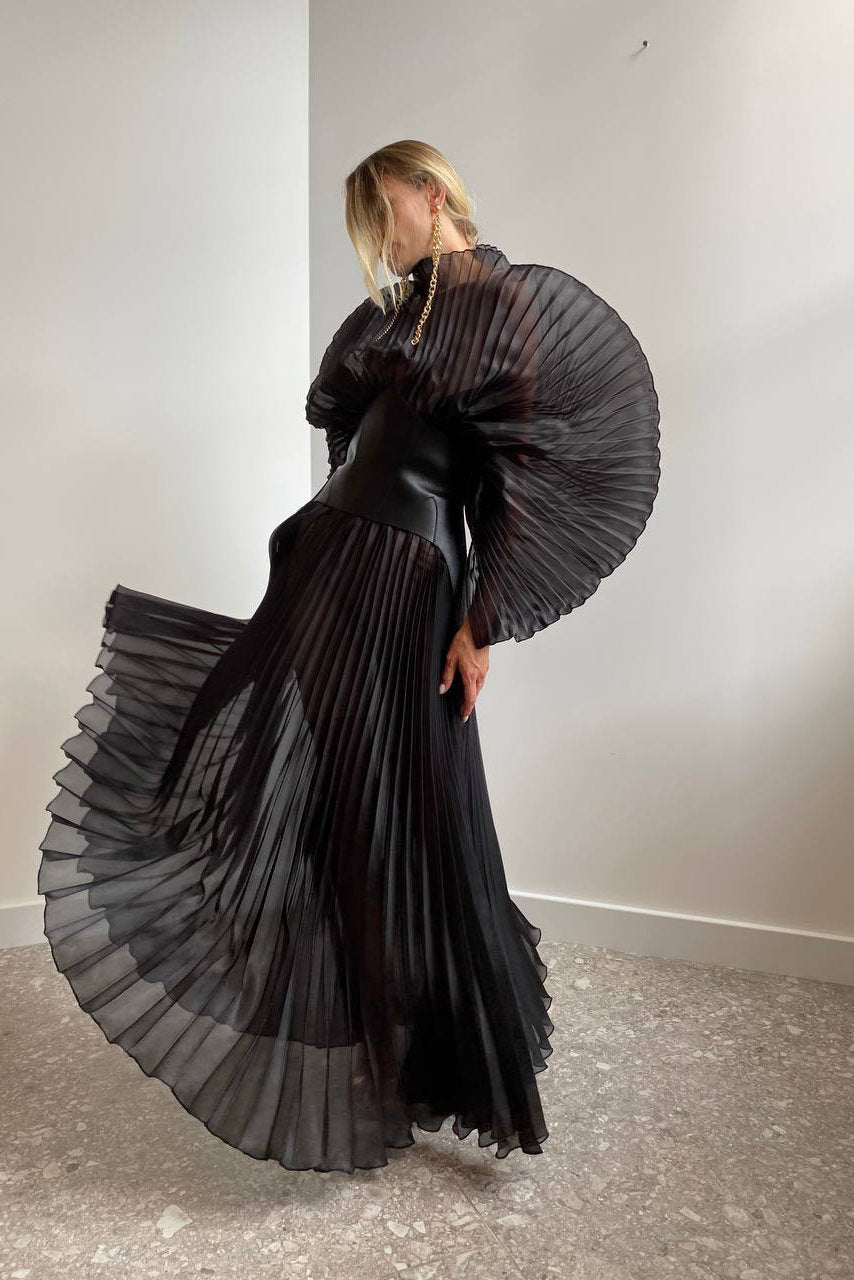 CLOUD BLACK DRESS