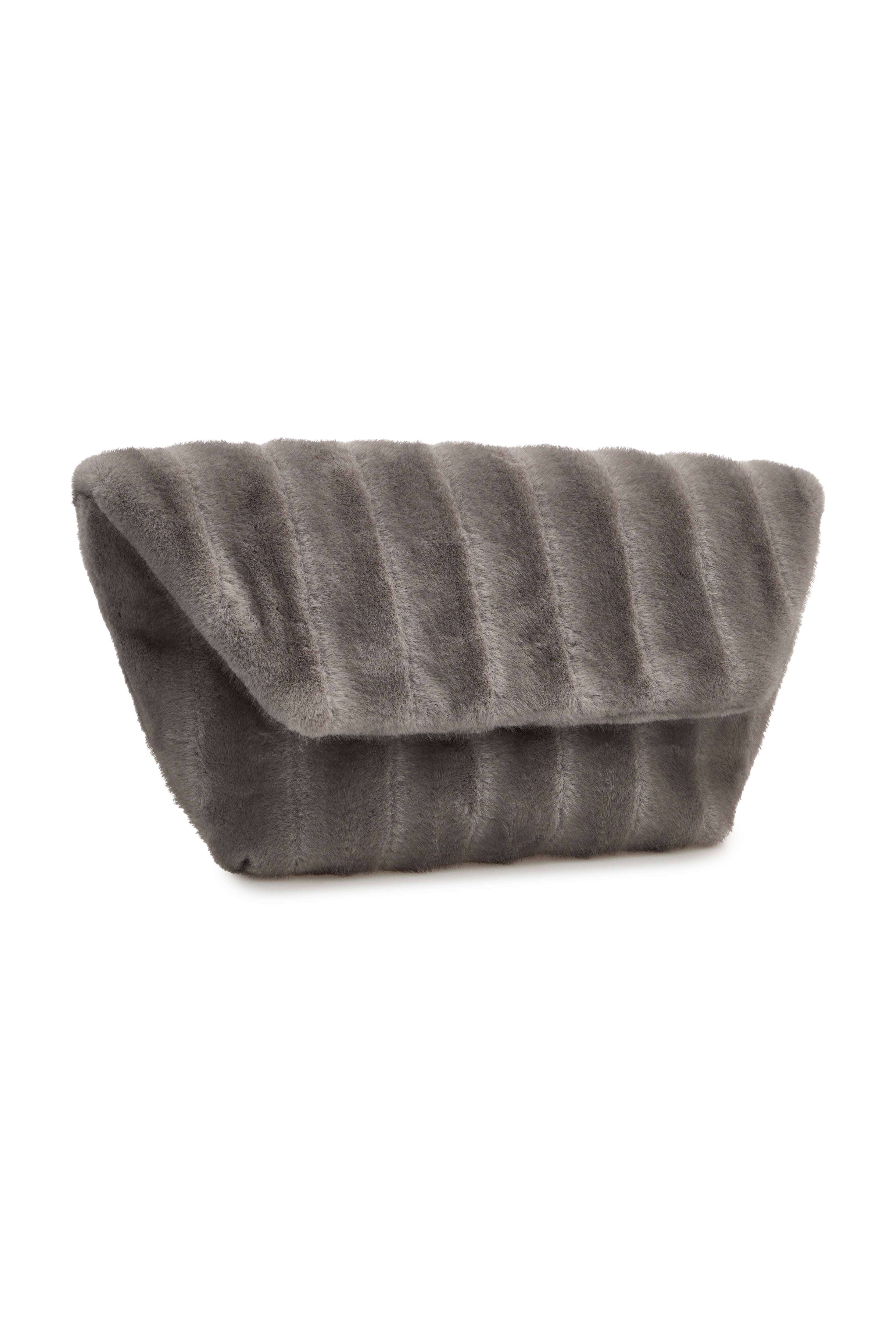 FAUX FUR GREY CLUTCH