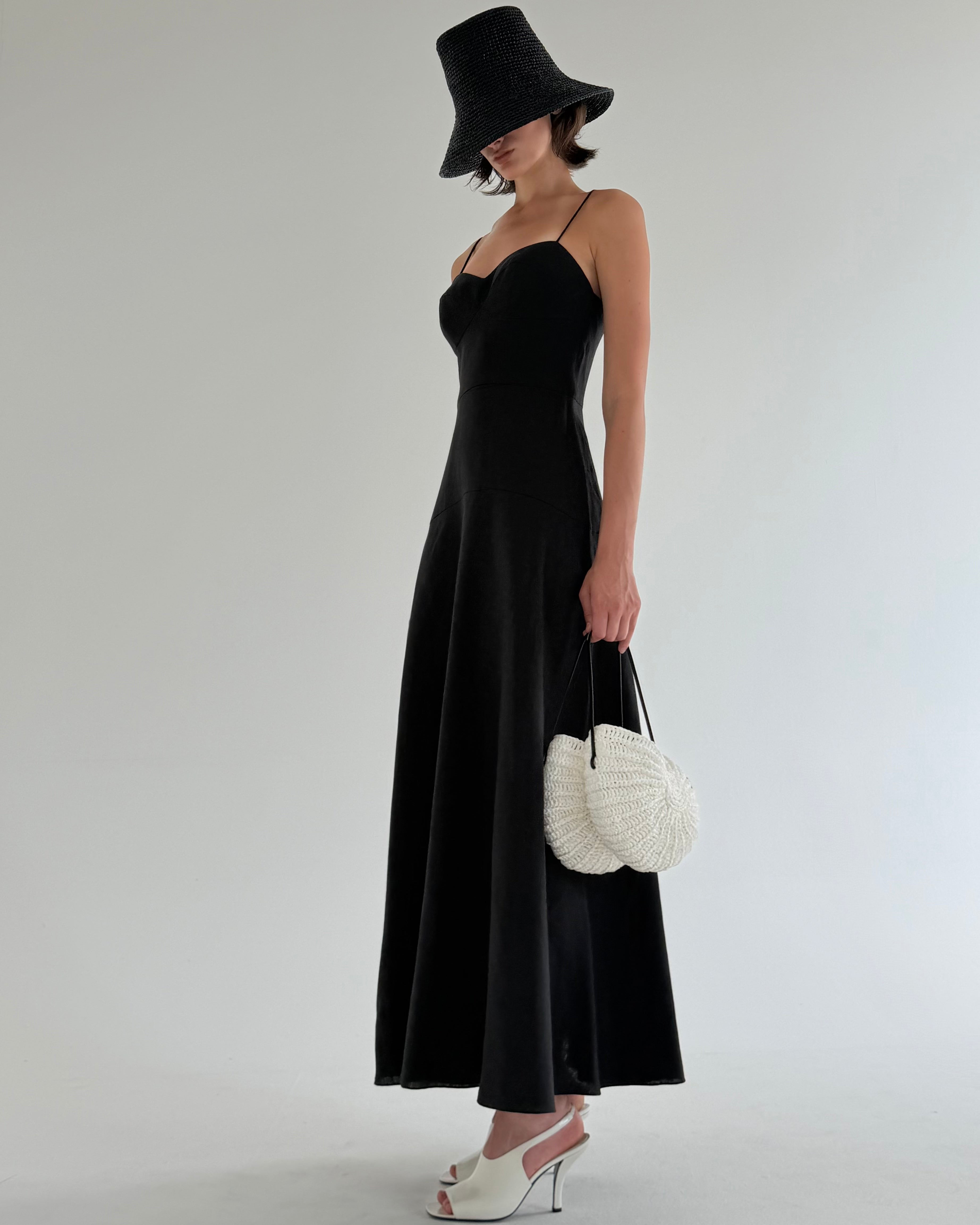 SANDY BLACK DRESS