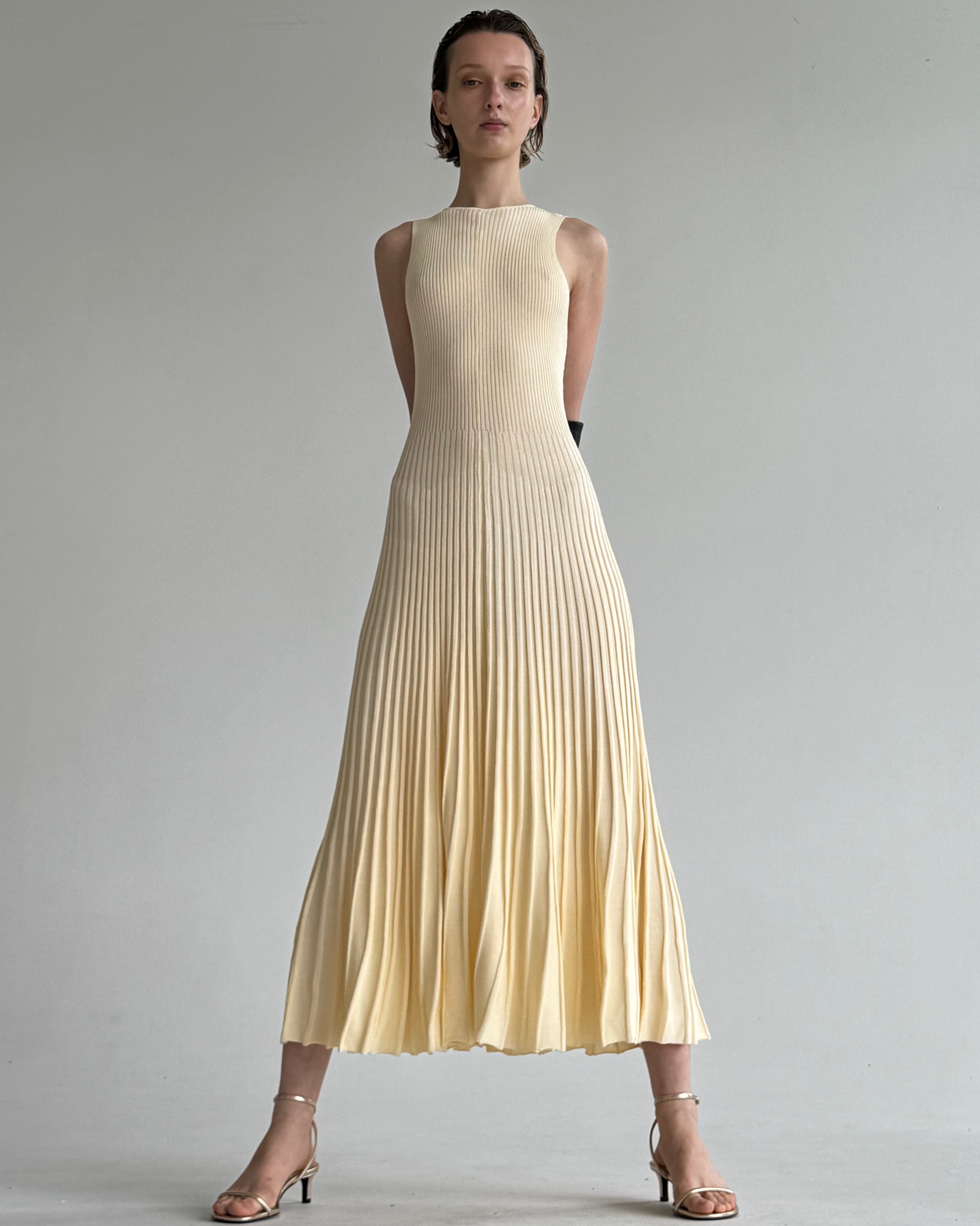 AMANDA DRESS