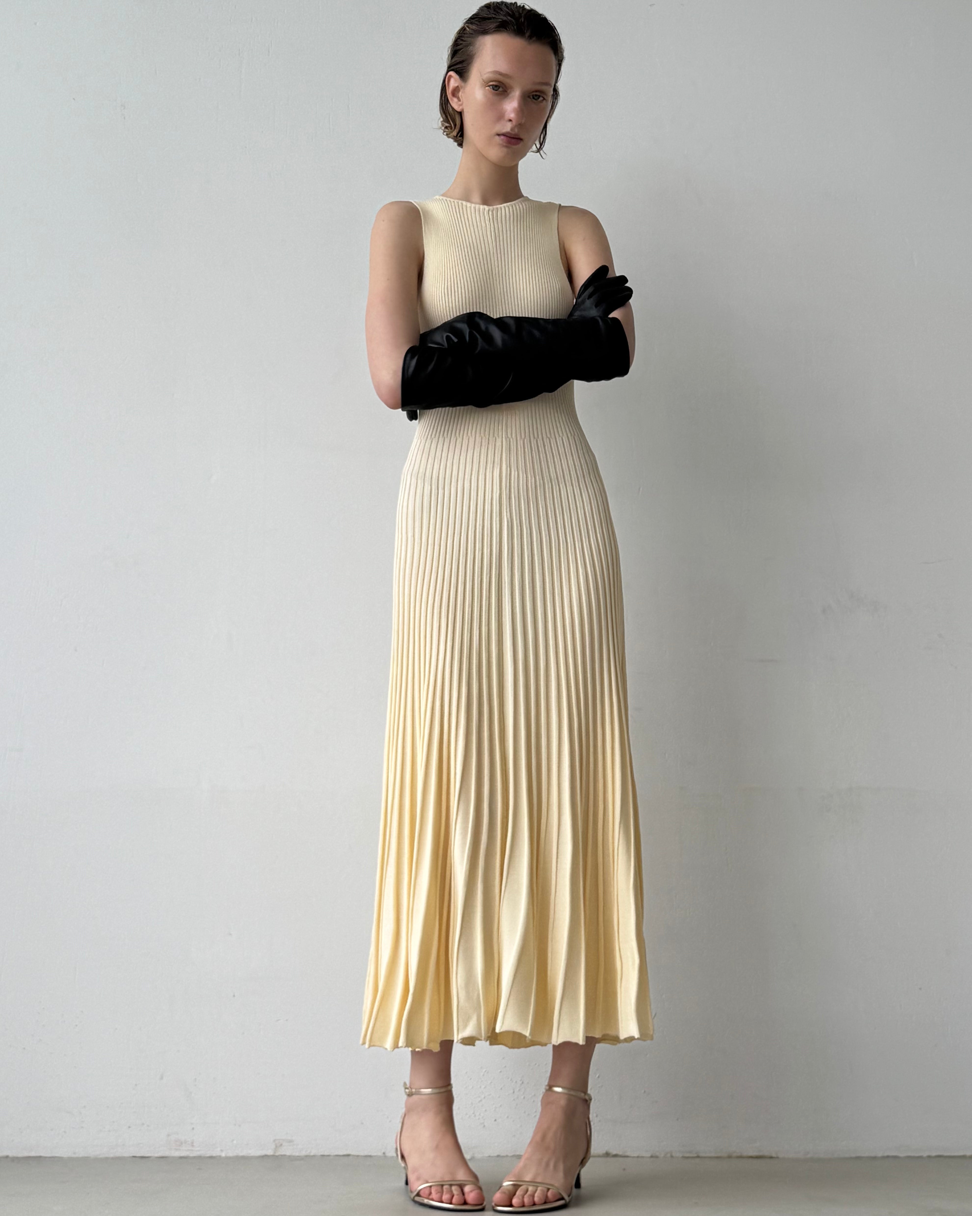 AMANDA DRESS