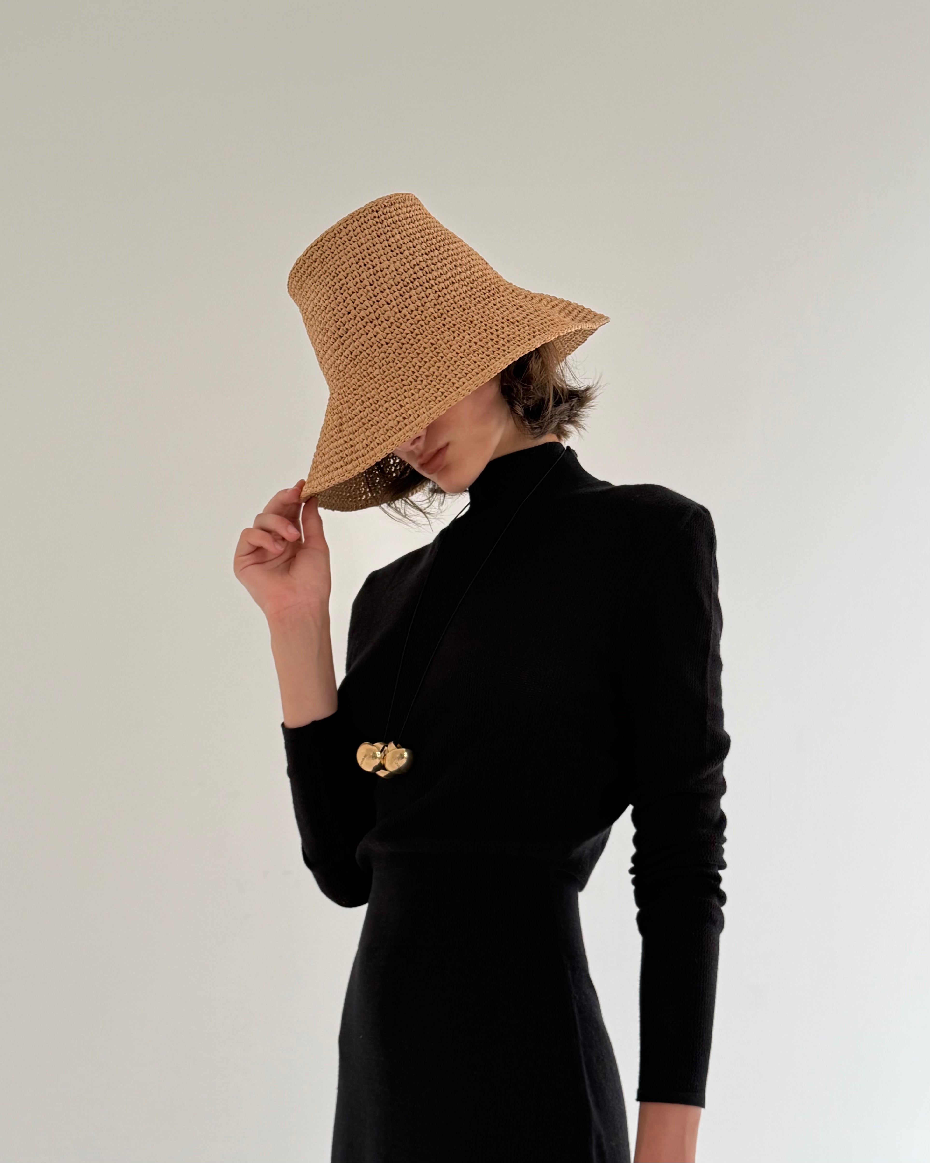 SUMMER BEIGE HAT