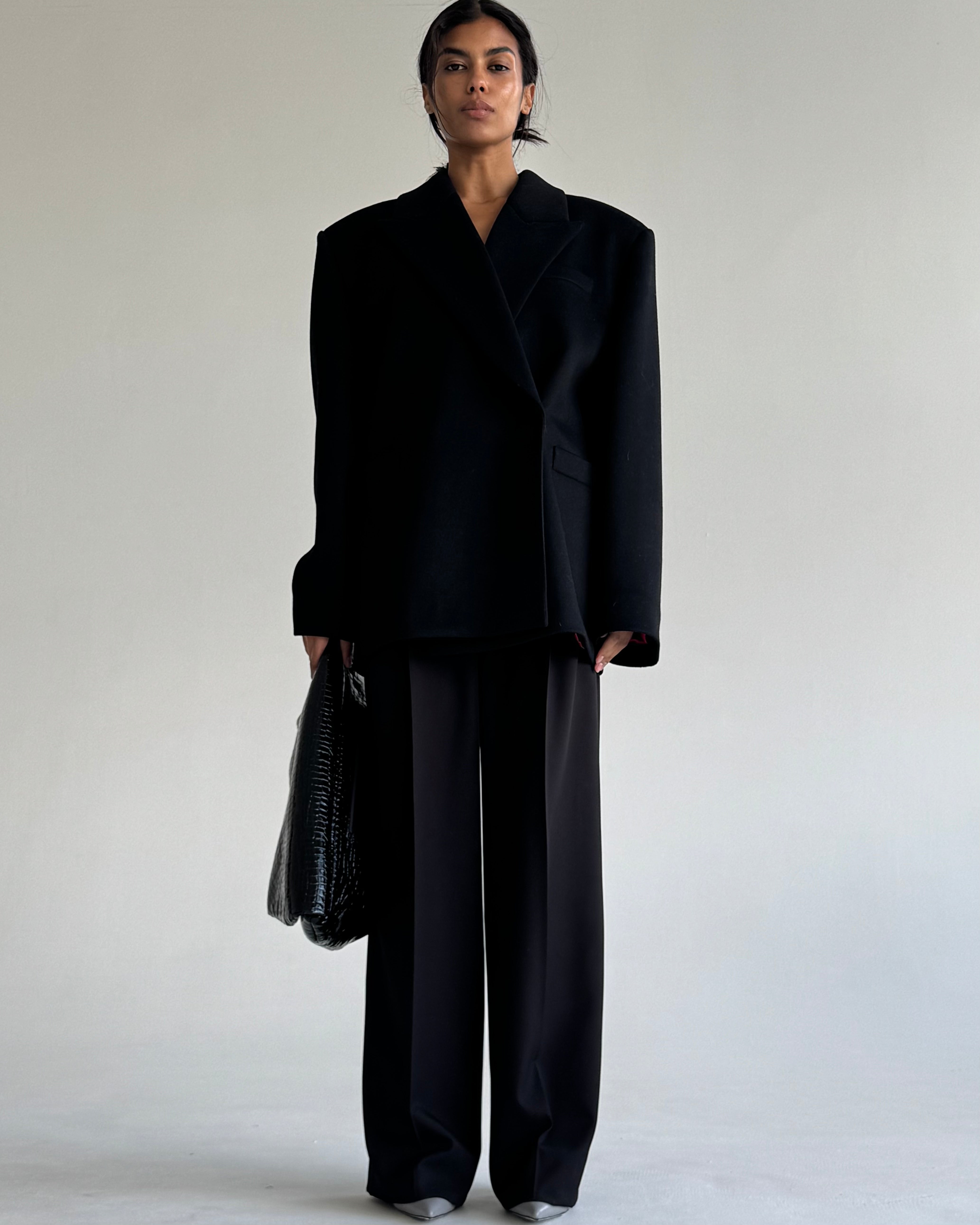 DONATELLA WOOL COAT