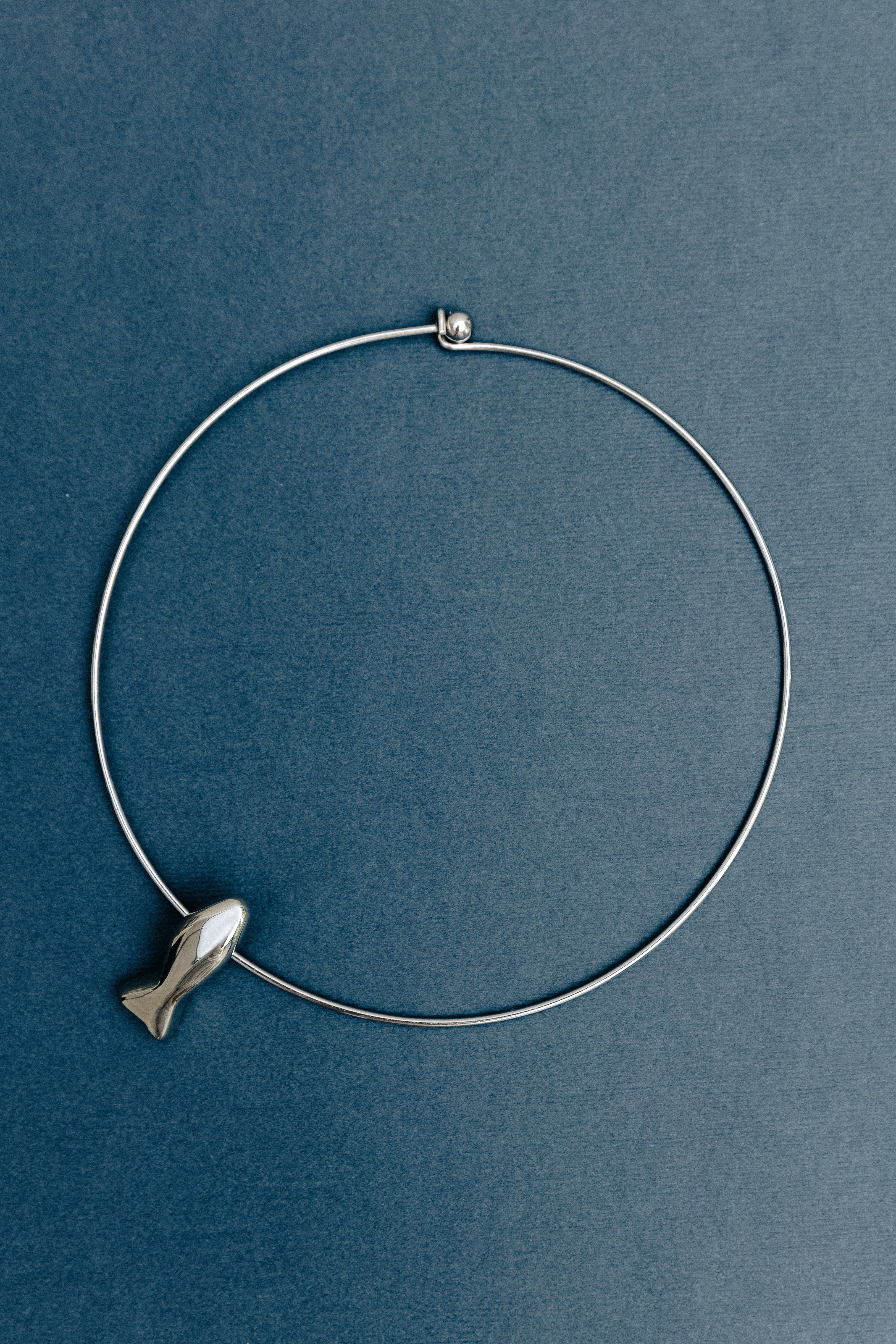 FISH SILVER CHOKER