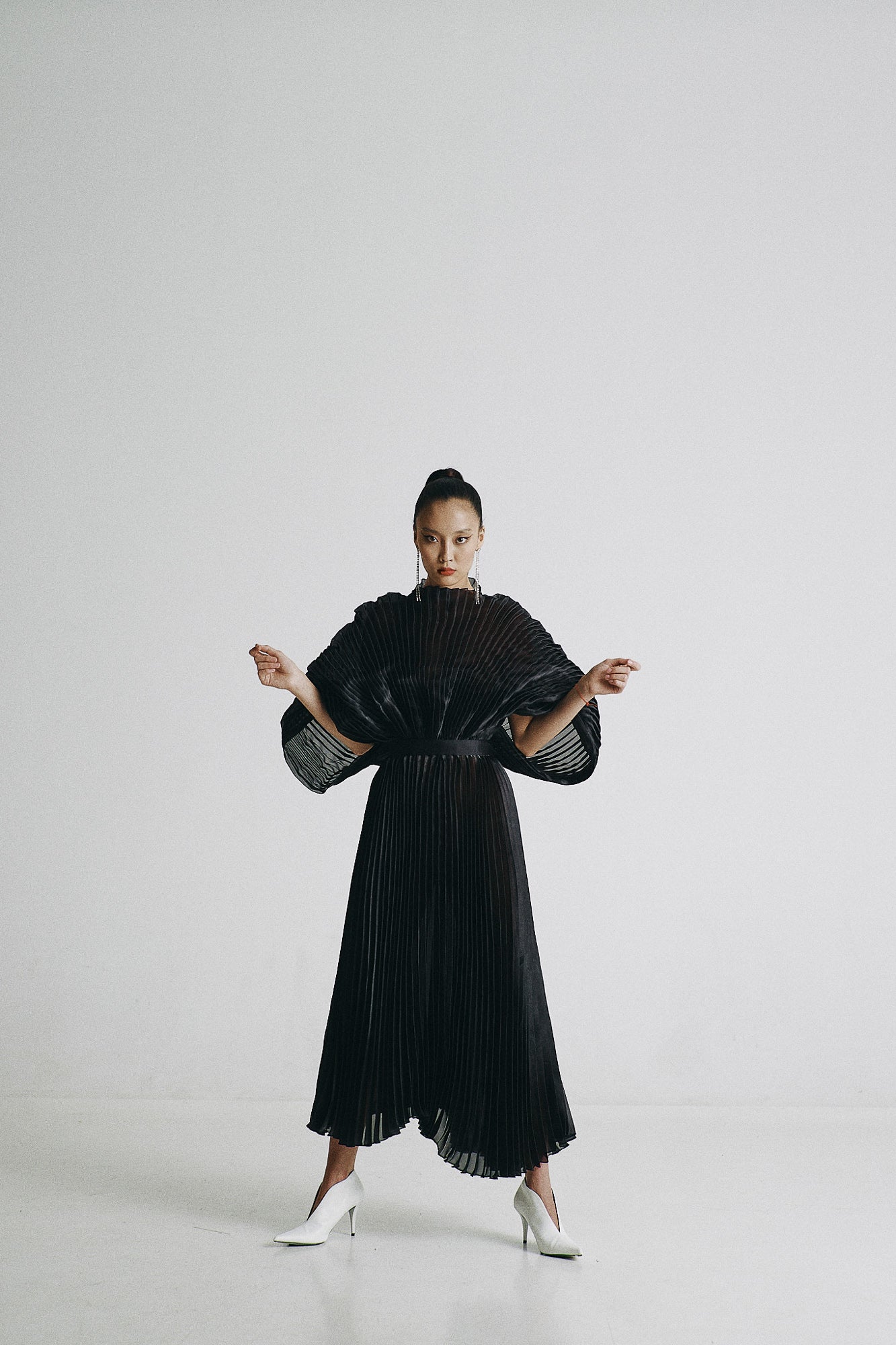 Iconic Cloud Dress by J'amemme in Black color